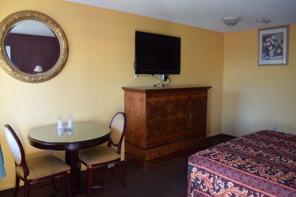 Mojave Inn Victorville Exterior foto